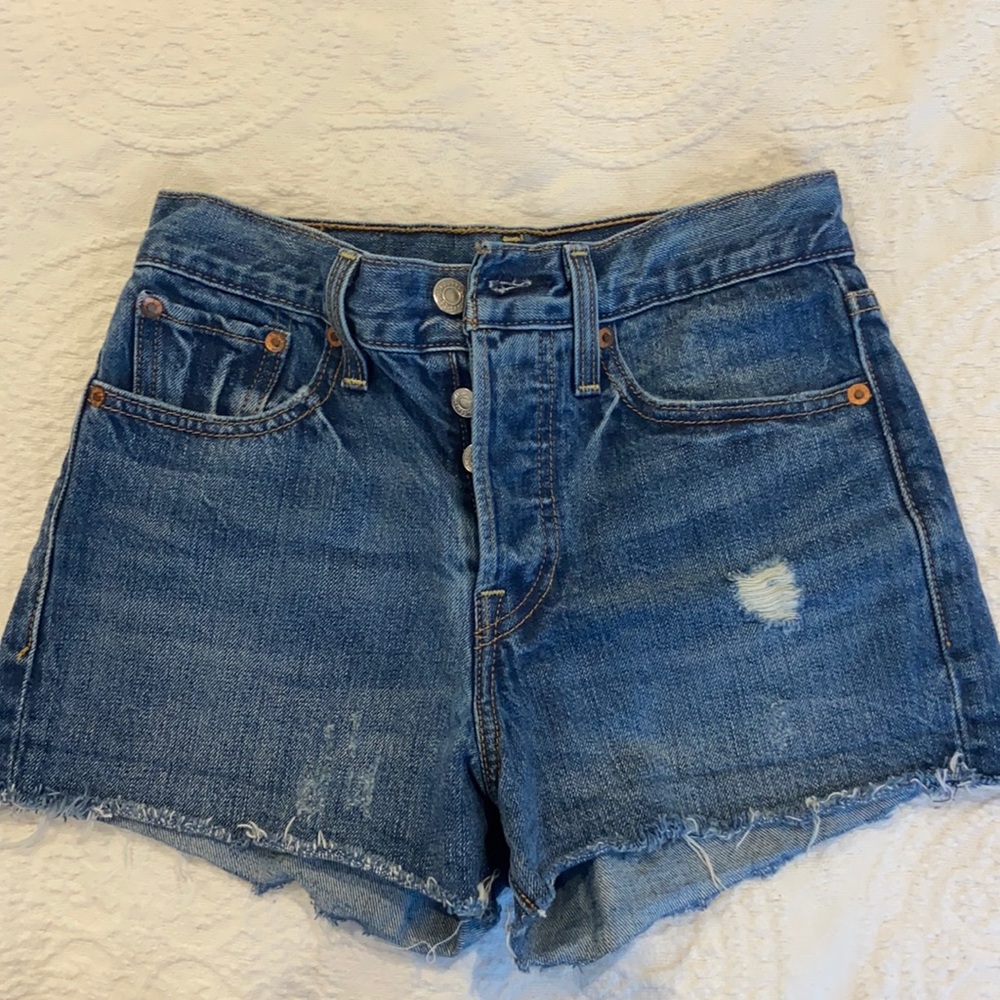 Levi shorts, size 24